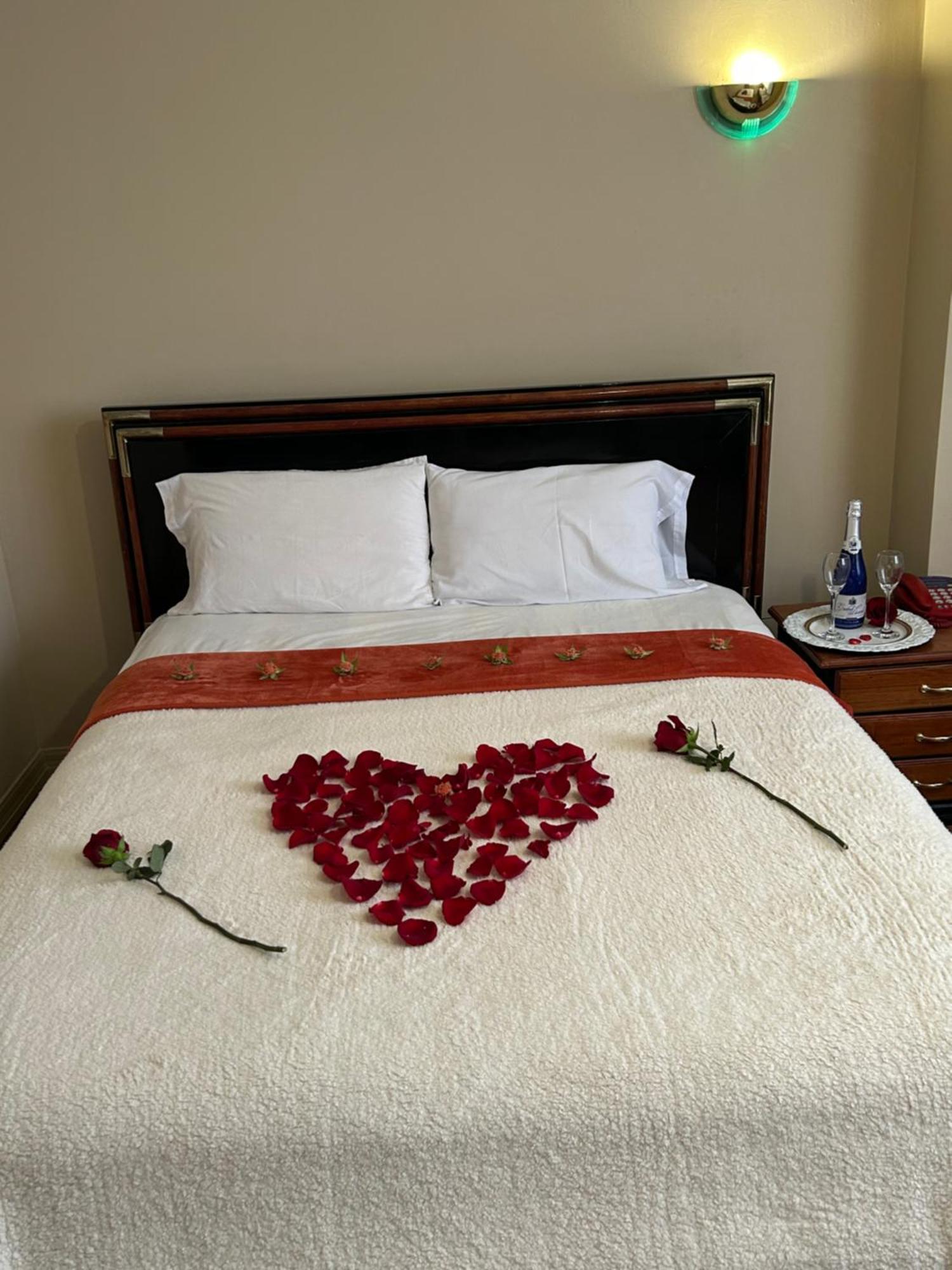 Hostal Casa Franciscana กีโต ภายนอก รูปภาพ